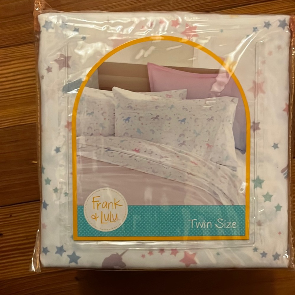 Twin Size Unicorn DREAMS Sheet Set